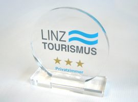 Цэвэр нийлэг харуулах