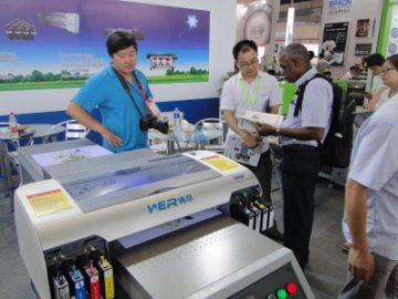 Хамтрагчдаа болгоомжтой тайлбарлаарай